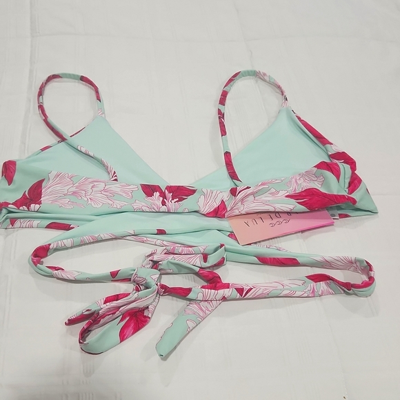 Mar De Lua Swimwear set - Picture 2 of 4